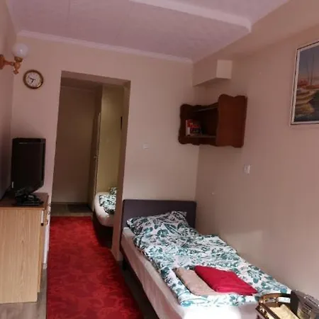 Goscinne, Nadmorska 3 * Ustka