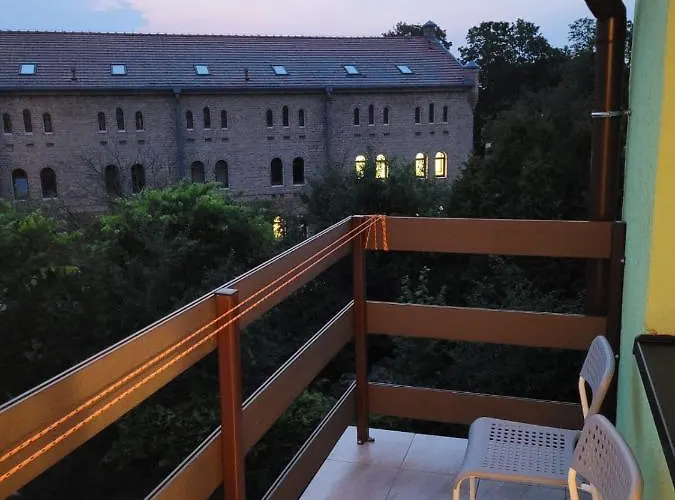 Goscinne, Nadmorska 3 *